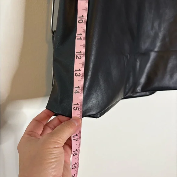 Fabletics Black Faux Leather Mini Skirt XL - Picture 6 of 10
